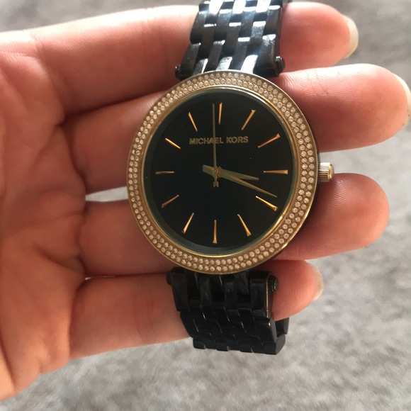 Michael Kors Watch - Picture 2 of 3